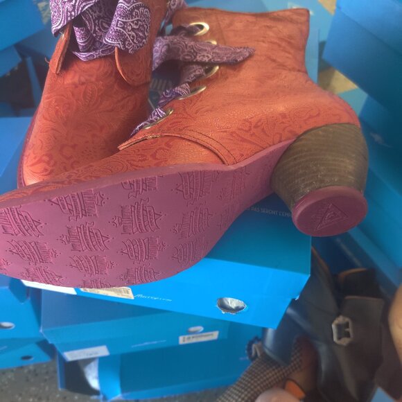 John fluevog Gladstone boots size 12W 10M New - Picture 3 of 3